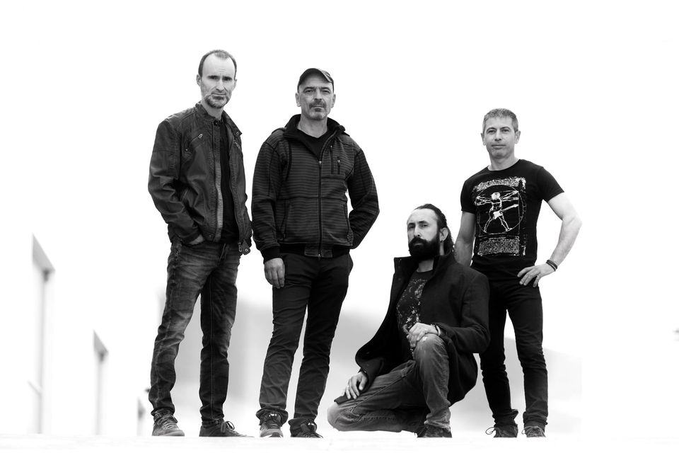 ::BANDAS EMERGENTES::

La Bestia Dormida se presentan en El Mundo de Tulsa con su EP debut homónimo, cinco canciones donde apuestan por un sonido crudo y propio, y que acoge en un ancho caudal todas sus influencias personales como afluentes naturales.

elmundodetulsa.com/2020/11/la-bes…