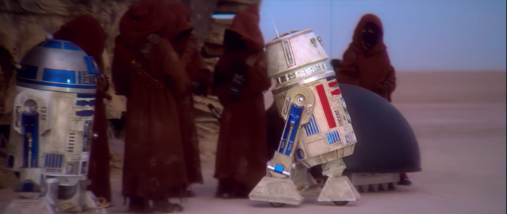  #TheMandalorian   R5-D4 (still my secret Skippy, a Force-sensitive droid at the heart of the saga. Another proof! )