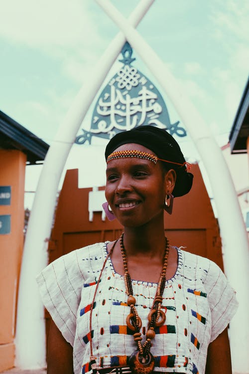 MatanNiger's tweet photo. Citation du jour😊

"Le soleil🎈et la femme🤗 semblent s'être partager l'empire du monde : 
l'un nous donne les jours , 
l'autre les embellit."                                                     

  JOSEPH SANIAL-DUBAY

#Matanniger 
#Citationfemme 
#Niger https://t.co/rNMxujQzeq