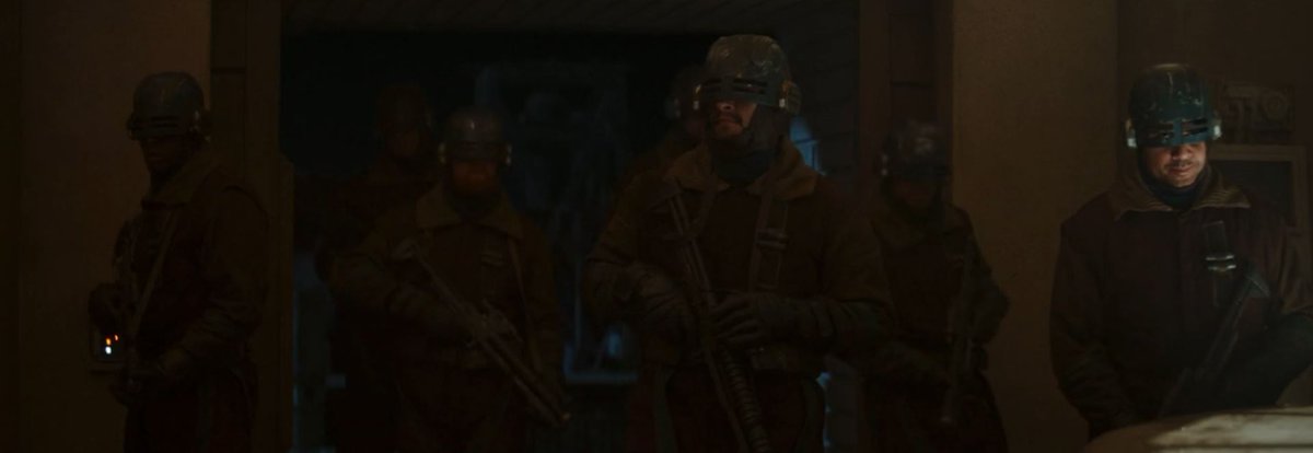  #TheMandalorian    @jeffzugale did the 3D modeling, mechanical design and 3D printing from the Tatooine Miner soldier helmet concept art.