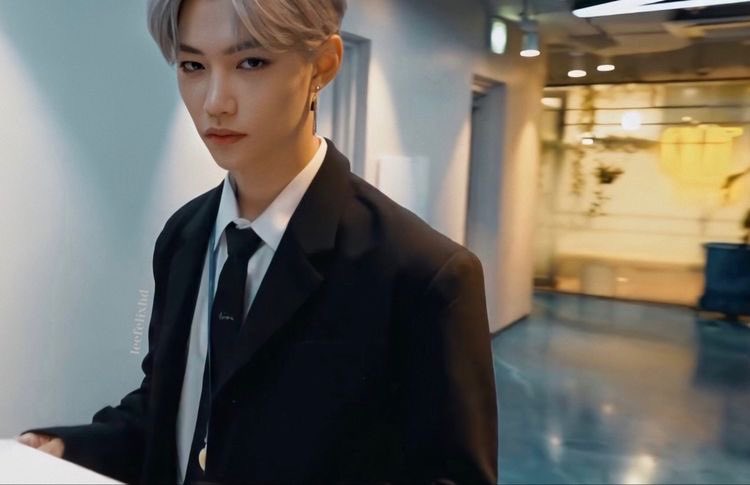 — felix as a hollywood actor; a necessary thread  #StrayKids  #skz