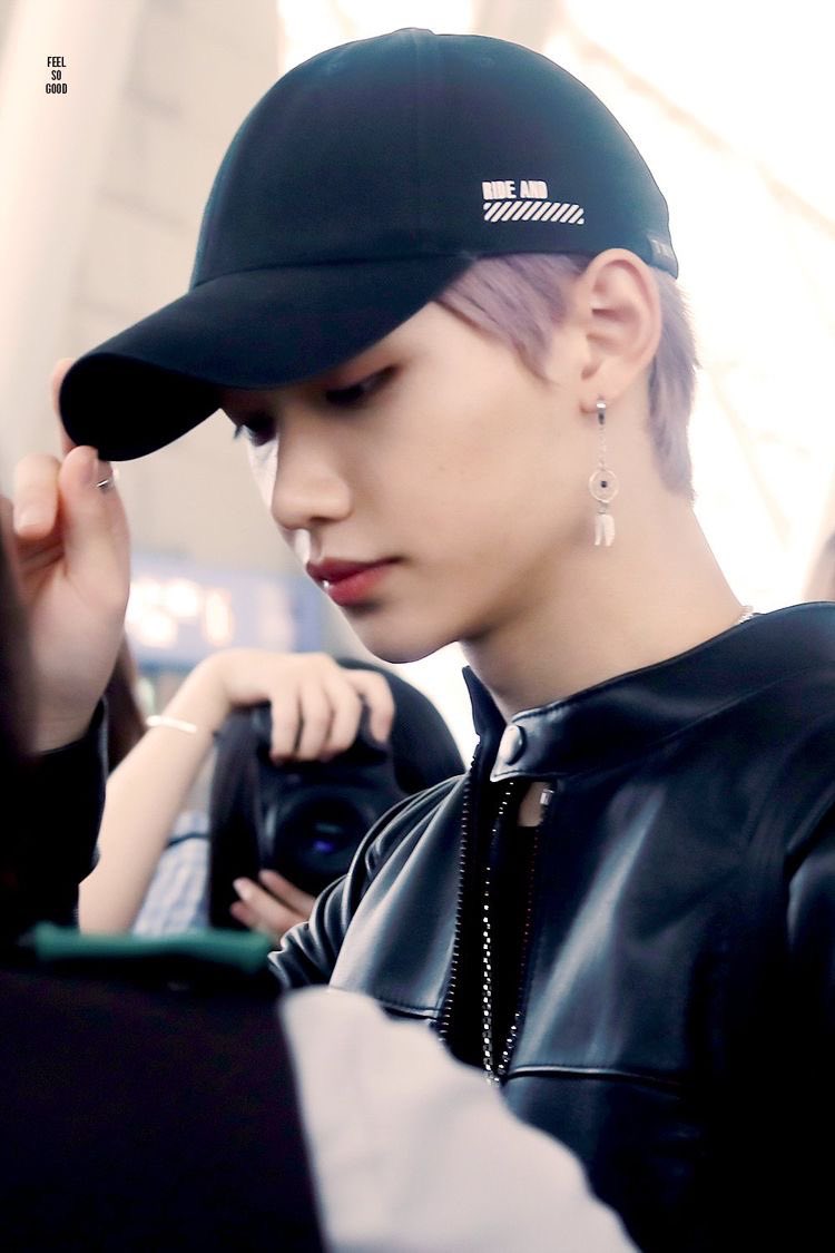— felix as a hollywood actor; a necessary thread  #StrayKids  #skz