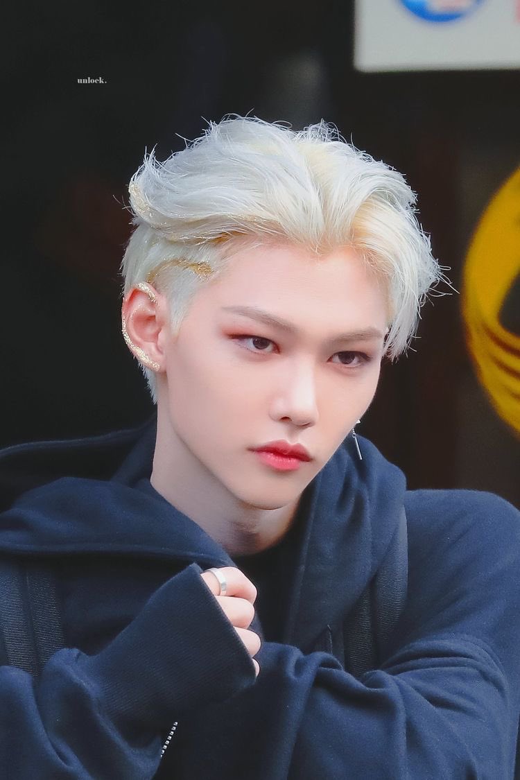 — felix as a hollywood actor; a necessary thread  #StrayKids  #skz