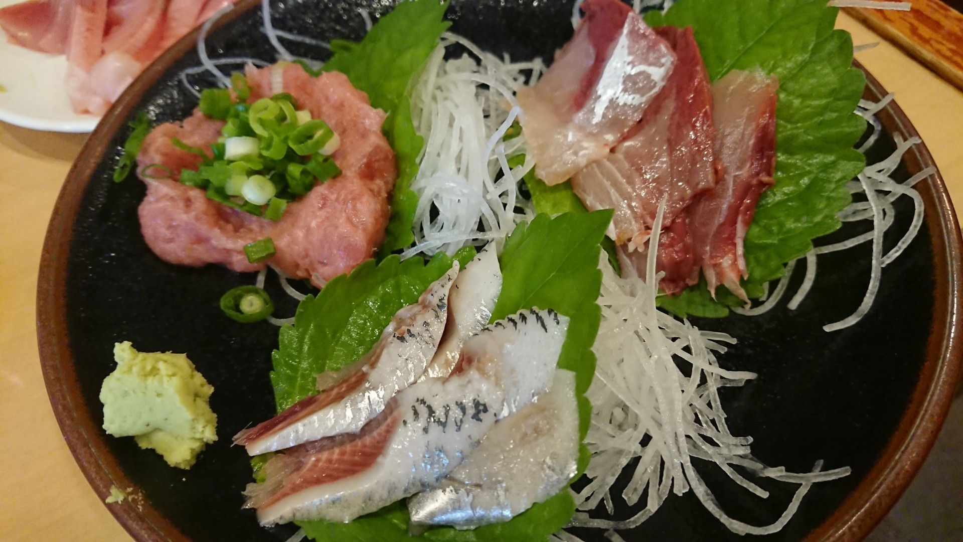 み 刺身3点 ハガツオ刺身 白子ポン酢 タチウオ塩焼き T Co 1yjp0l8ov0 Twitter