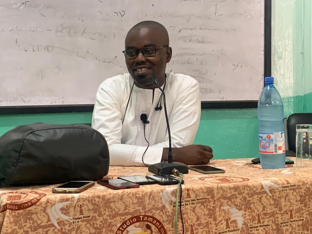 UCAO_Bamako's tweet photo. Monsieur  #MohamedCouriba, était le conférencier de ce mardi au sein de notre université @UCAO_Bamako https://t.co/TGUxTMC2nC