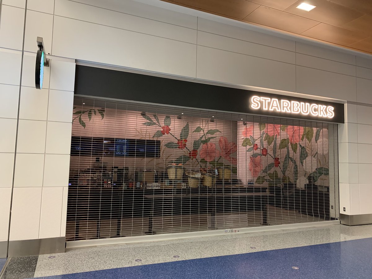 holt81's tweet photo. Come on ⁦@DetroitAirport⁩ ...this is cruel https://t.co/ROWcq2qMeC