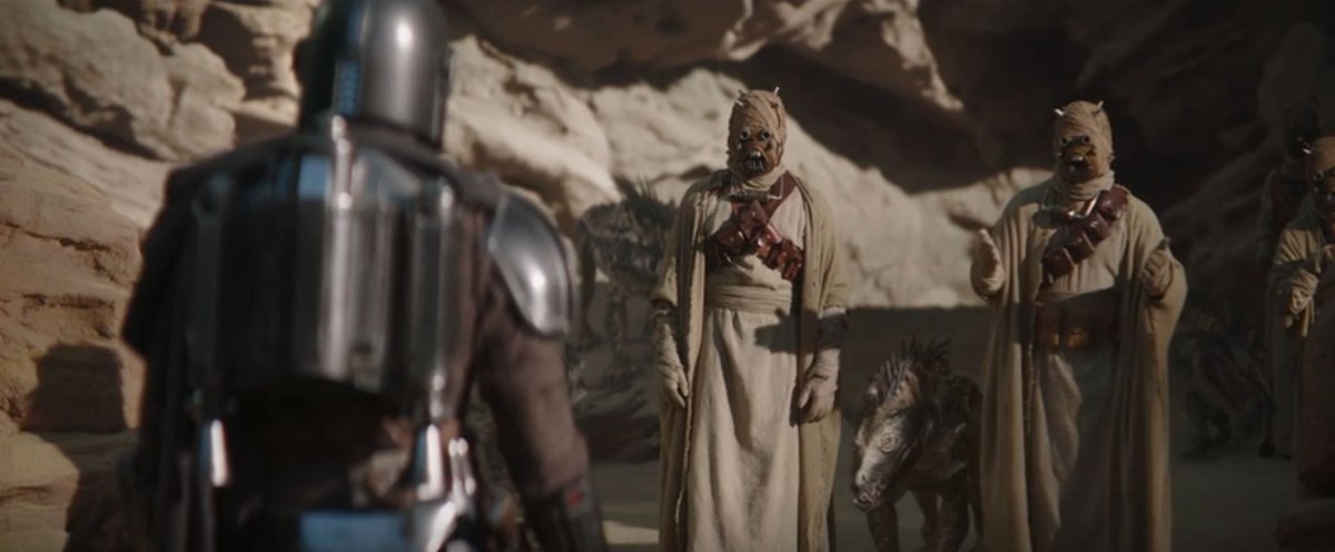  #TheMandalorian  And finally (finally!), I loved how the series takes the Tuskens Raiders to a whole new level. They are no longer one-dimensional and cruel. One culture, one language. To be afraid of what you don't know.But this development is not the result of chance...