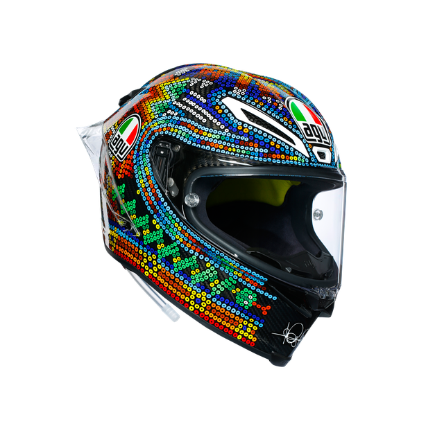 DaineseWolves's tweet image. We have just ONE of these ltd Edition #agvpistagpr Winter test left on special offer #ValentinoRossi  #wintertestgpr
     Size MS 56-57cm    Was £999.99 
             Now £799.99