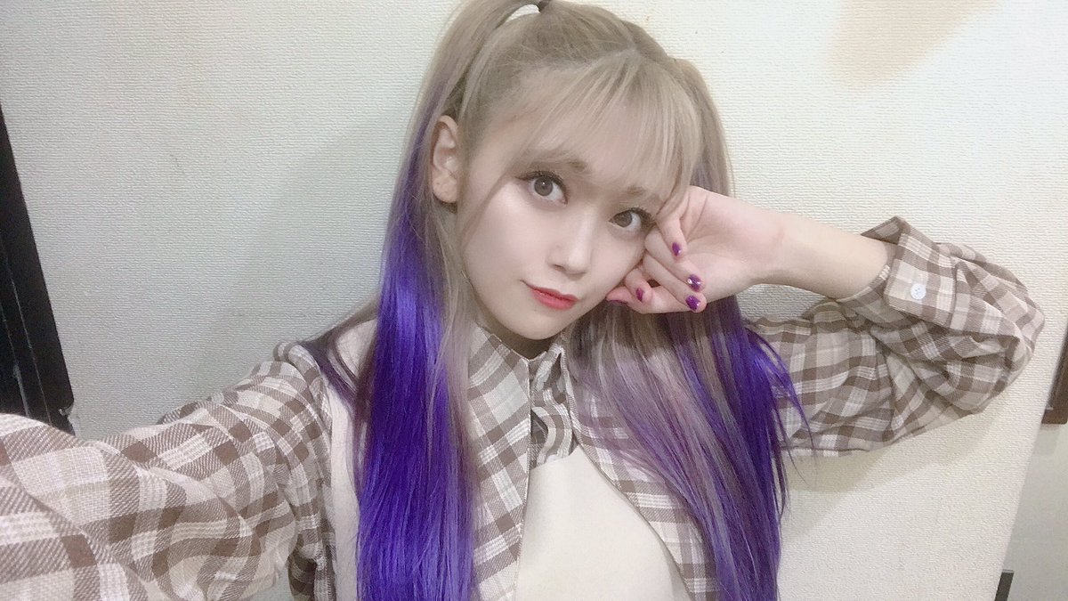 ren_poutan's tweet photo. #ぽぅ誕 
始まったら一瞬で終わってしまいました😳
それくらい楽しくていつも以上にわくわくが止まらないイベントでした🍭🌈

イベントを盛り上げてくれた出演者の皆んなにも感謝💫

楽しい時間を一緒に過ごせて嬉しいです🍀
お越し頂き、配信見て頂きありがとうございました🥳🌈✨ https://t.co/ngZsp1reKn