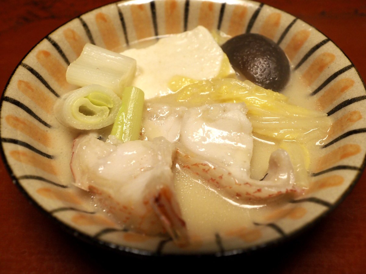 ロプロス この宿の名物料理 めんめ キンキ の白味噌鍋 脂がたっぷりとのったキンキと上質な白味噌が最高のコンビネーション 旨すぎる