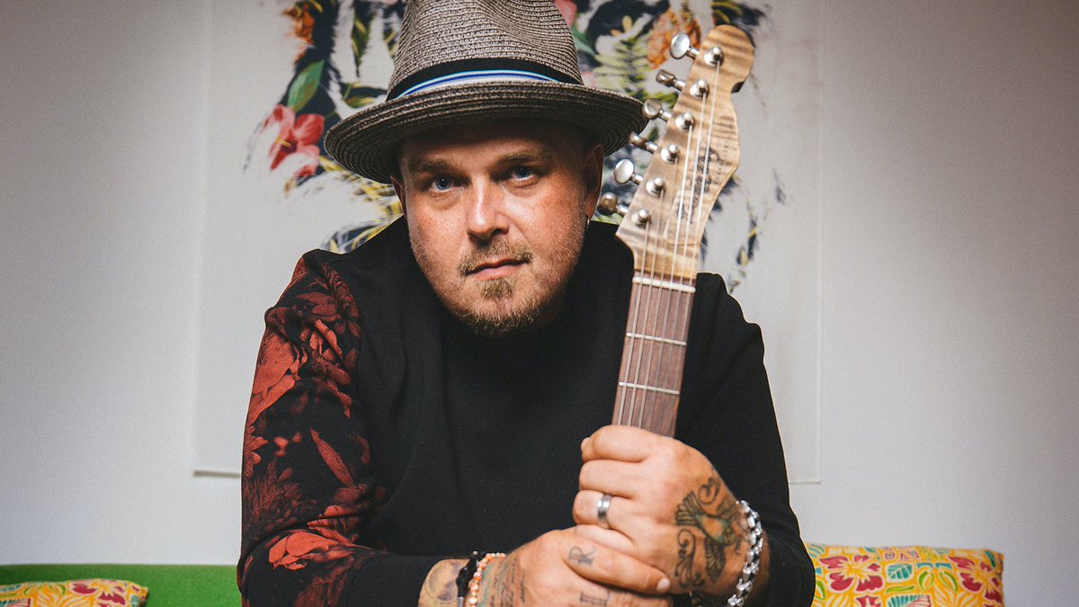 KerrangMagazine's tweet photo. .@BlkStoneCherry's Chris Robertson: The 10 songs that changed my life https://t.co/uBPtviKNze https://t.co/qYDQIvlYs8