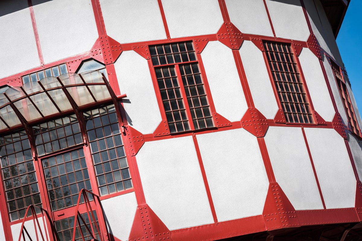 MuseuAigues's tweet photo. Joc virtual «Atrapats al Museu: Escape Room de l’Aigua»
📱Us imagineu ser gotes d’aigua i que heu d’escapar de la #CentralCornellà? 
Aquesta és la missió que us proposem en el marc de la #SetmanaTurismeIndustrial2020! 
💧Enllaç aquí: https://t.co/08ko112di0 https://t.co/3QWq9r8RtR