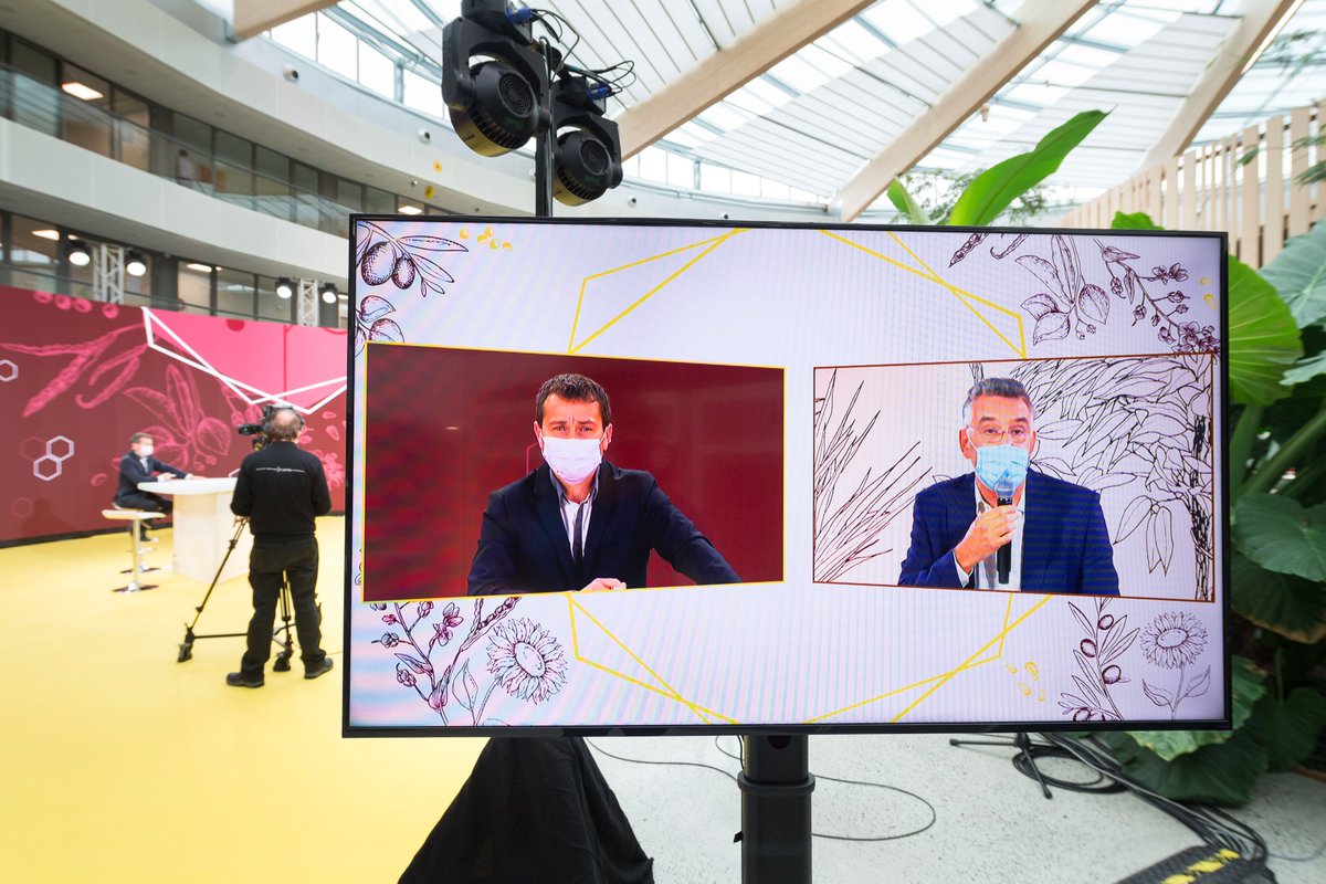 Avril_eng's tweet photo. Last week happened La Rencontre #NourrirLaVie. The goal? To draw inspiration and share best practices within all the subsidiaries of the #AvrilGroup in the service of collaborative innovation. 🧑🤝🧑 🙌 https://t.co/HbDxwgZXnd