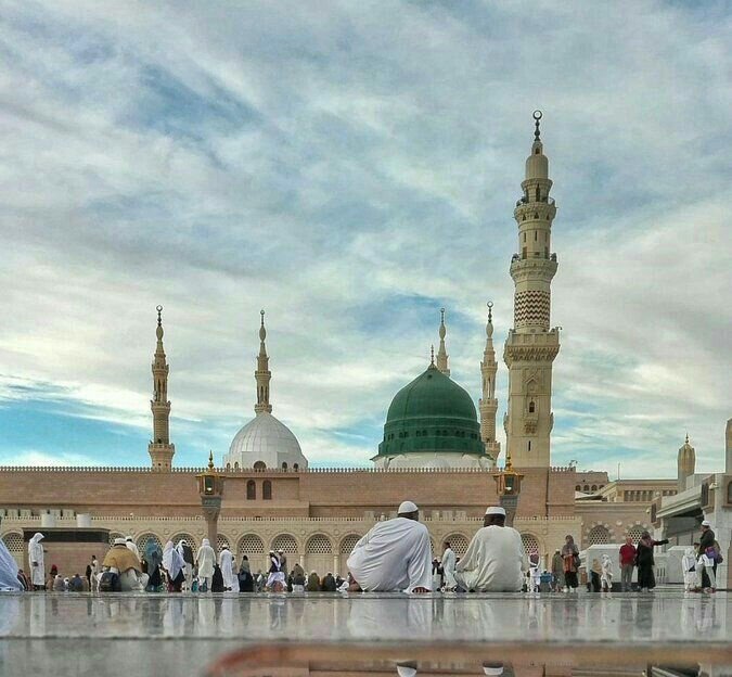 Raefipourfans_A's tweet photo. @Raefipour_AR ان الدين عندالله الاسلام...

#ProphetMuhammad https://t.co/LySAEcDoVi