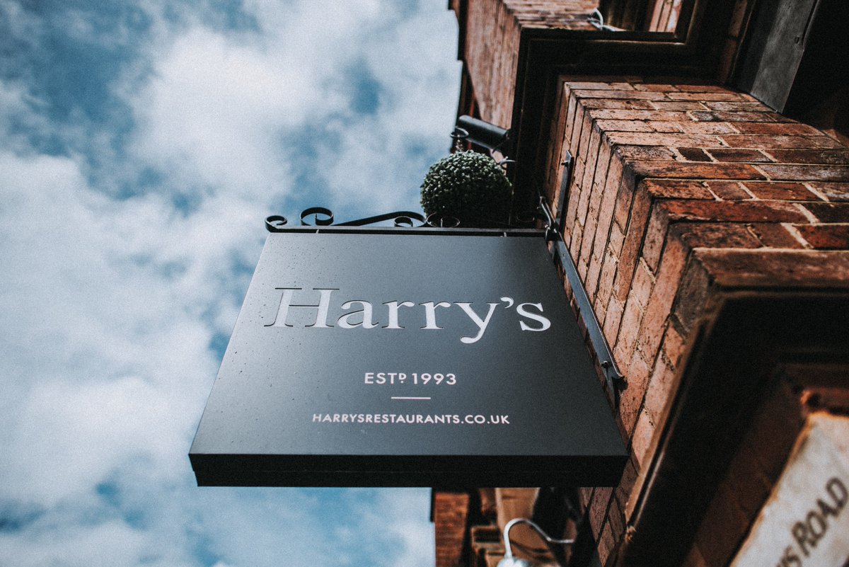Harry's Restaurant tweet media