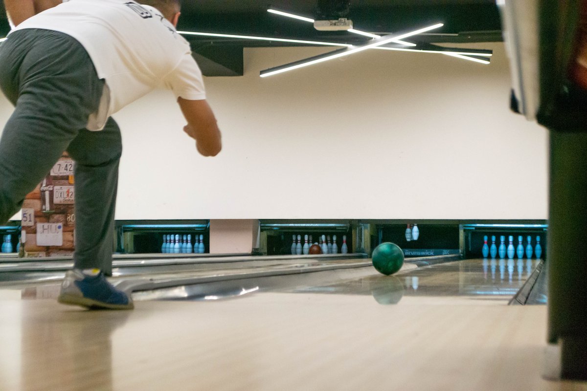 VillageMarket's tweet photo. Introducing the Village Bowl Strike Out Tournament π³ Strike out your plans every last Sunday of the month from 10am-12pm and join us for some competitive fun with exciting prizes for the top 16 finalists. See poster for details #VillageBowl #VMrecreation #StrikeOutTournament https://t.co/MAYBcJq9Ik