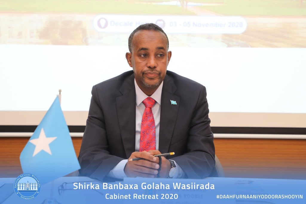 MoCTSomalia's tweet photo. Wasiirka Wasaaradda WBI&amp;T Md Abdi Sheikh Ahmed ayaa ka qeyb galaya Shirka Banbaxa Golaha Wasiirrada  oo ka furmay @DecaleHotel . #Mptt @SomaliPM https://t.co/O42LMvN54k