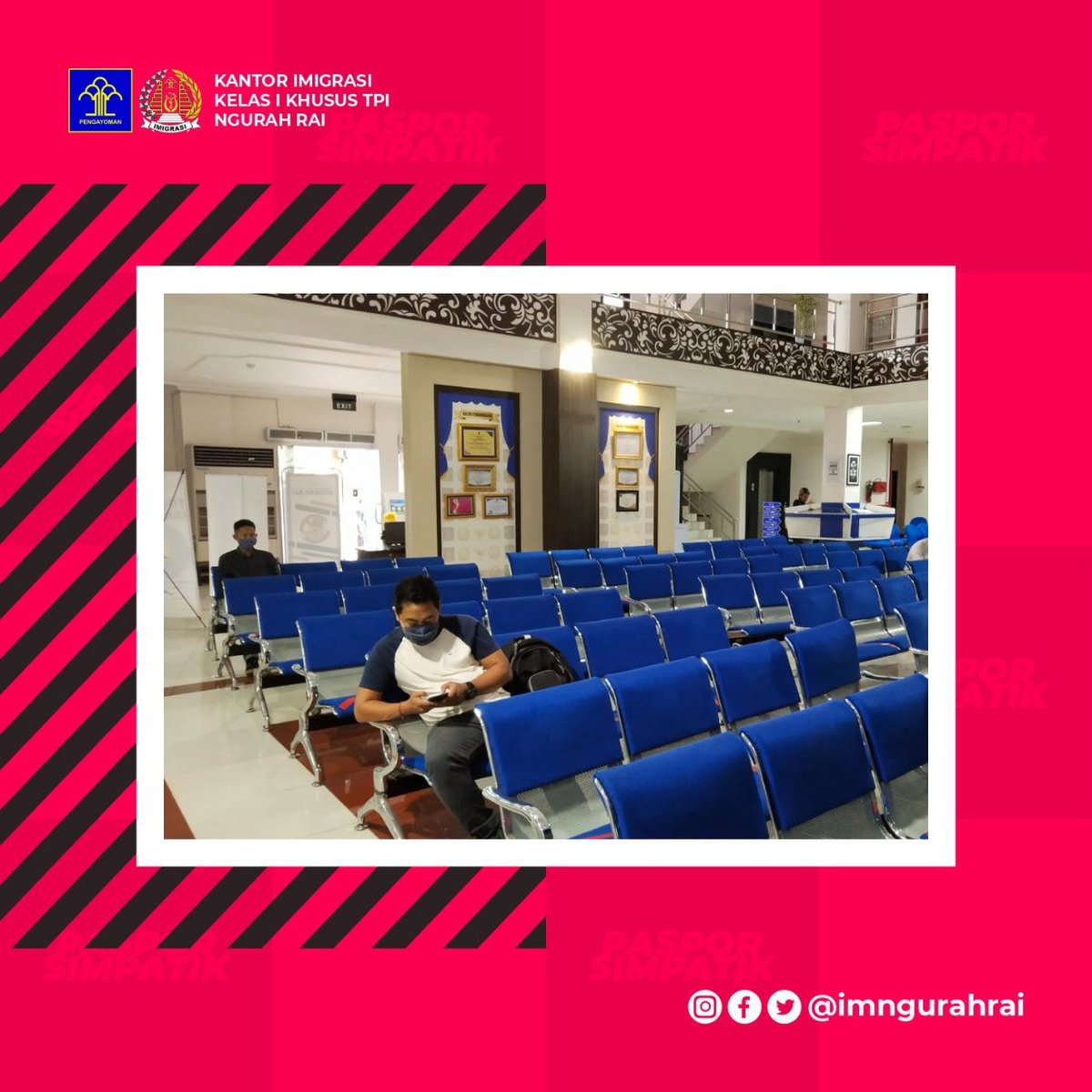 imngurahrai's tweet photo. Ini merupakan wujud komitmen Kantor Imigrasi Ngurah Rai memberikan pelayanan terbaik, dengan mengedepankan kepastian biaya, kepastian persyaratan, dan kepastian waktu penyelesaian.
#kompensasi #pelayanan #sangatbaik #imigrasi #NgurahRai #wbk #bali #mcc #arfr https://t.co/ipF5FZ0Q4O