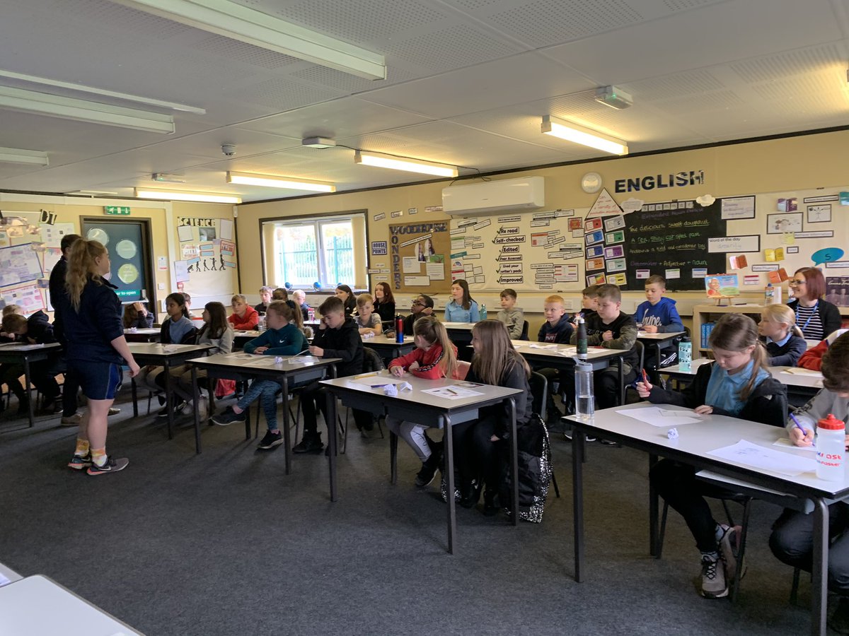 A focus on wellbeing and resilience for the very brave and skilful year 5 and 6 today! Thanks to <a href="/SaleSharksRugby/">Sale Sharks 🦈</a> <a href="/SharksCommunity/">Sharks Community</a> <a href="/Place2Be/">Place2Be</a> #findyourbrave