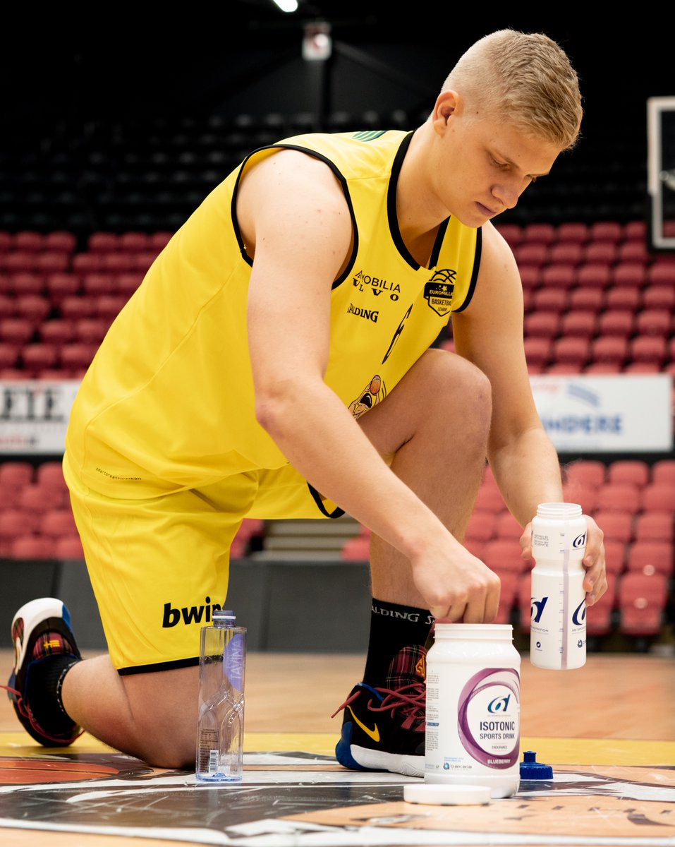 bc_oostende's tweet photo. πFueling up for the next challenges β‘
#WhereScienceMeetsSports #6DSportsNutrition #Perfect10 #Wearebco #Wearefilou #Talentfactory https://t.co/V7xi8PKwaQ