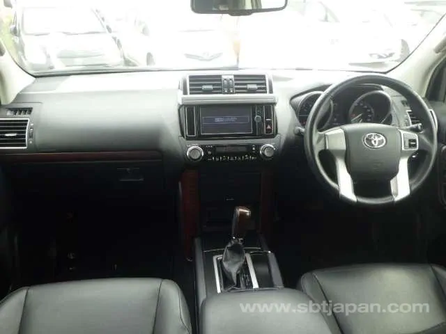 RtsUganda's tweet photo. TOYOTA LAND CRUISER PRADO 2014/8 TX L PKG

VEHICLE PRICE:  USD 30,042

Model Code:CBA-TRJ150W
Transmission:AT
Drive:4WD
Engine Size:2,690cc
Mileage:80,000km
Fuel:PETROL

Images: https://t.co/3jU8F8gyWP

For more information contact us at : 0773889243 / 0700889244 https://t.co/4xzNzUTWdT