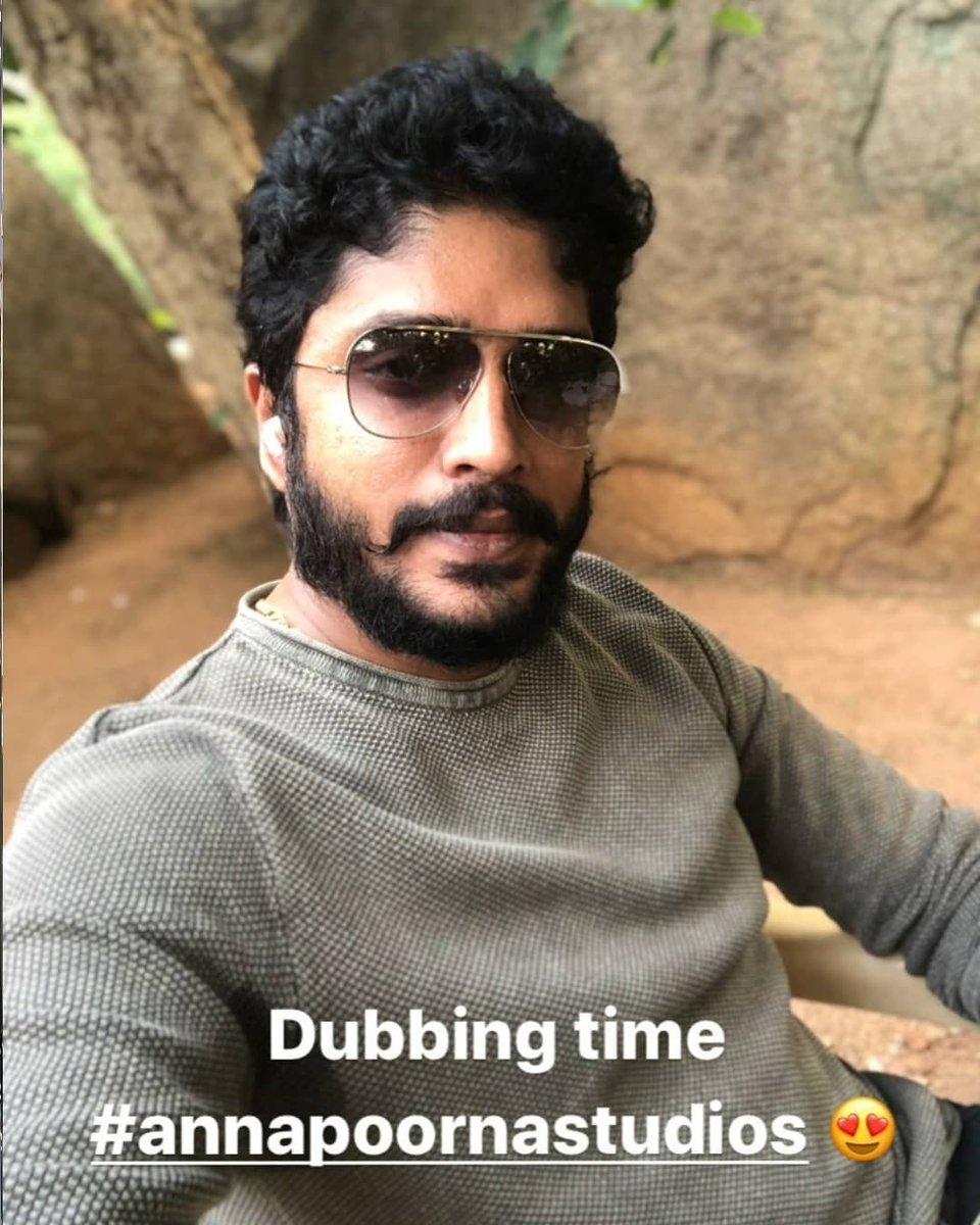 MangoKannadaOff's tweet photo. .@imsimhaa begins dubbing for his debut film in Telugu - Odella Railway Station
#Simhaa #OdellaRailwayStation #KannadaFilmNagar #KannadaMovies #Sandalwoodmovies https://t.co/z3Naf2I8uv