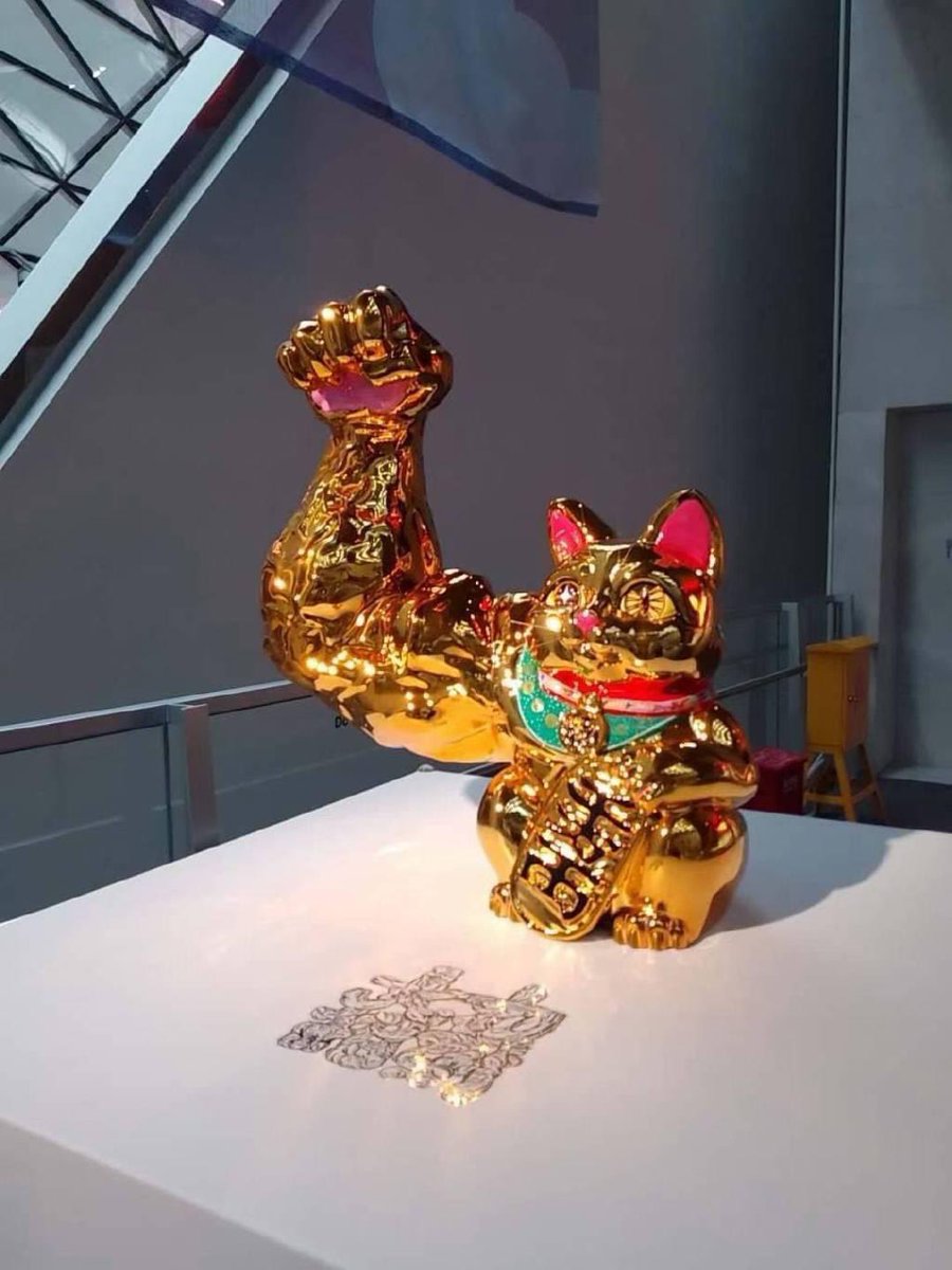 gehenna1986's tweet photo. The lucky cat Wonwoo ver 💪😼 https://t.co/n0xAMm8yl8
