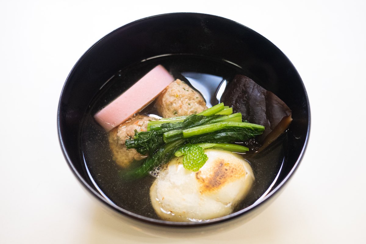 喫茶マコ 喫茶マコ 新作お雑煮スタート 喫茶マコのオンラインショップ 貝雑煮 が好評につき完売 お買い上げありがとうございました 第二弾のお雑煮として 鴨雑煮 の販売をスタートします 鴨肉の風味をギュッと閉じ込めた 鴨雑煮 ぜひ 喫茶マコ 喫茶マコ 新作お雑煮スタート 喫茶マコのオンラインショップ 貝雑煮 が好評につき完売 お買い上げありがとうございました 第二弾のお雑煮として 鴨雑煮 の販売をスタートします 鴨肉の風味をギュッと閉じ込めた 鴨雑煮 ぜひ