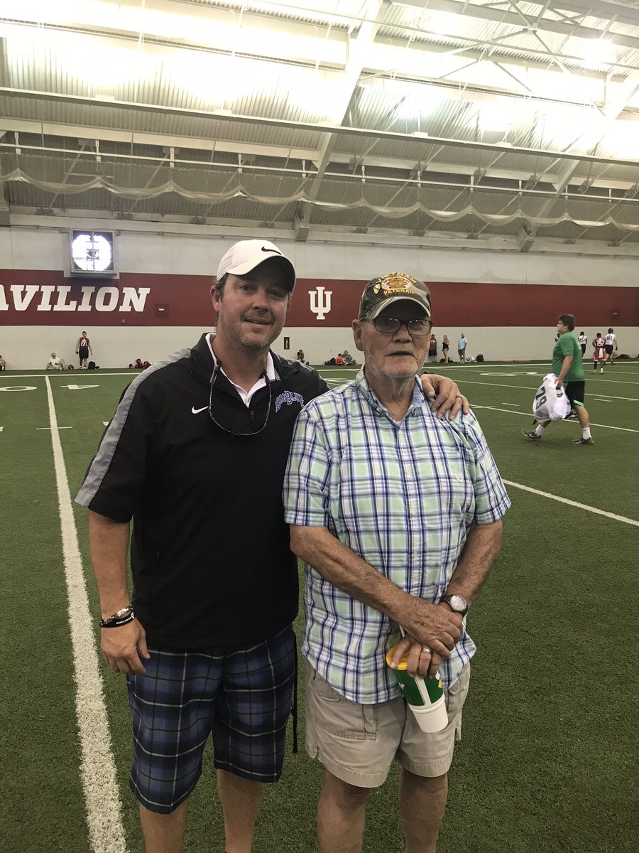 CoachChadMurphy's tweet photo. Happy birthday to my pops!! No, he’s not on Twitter, but couldn’t be more proud &amp; blessed to have the last 43 years with this dude!! My hero...my guy!! Love ya pops!! 🙏🏼🏈💪🏻🇺🇸 #steelworker #vietnamvet https://t.co/w0PyfvxshF