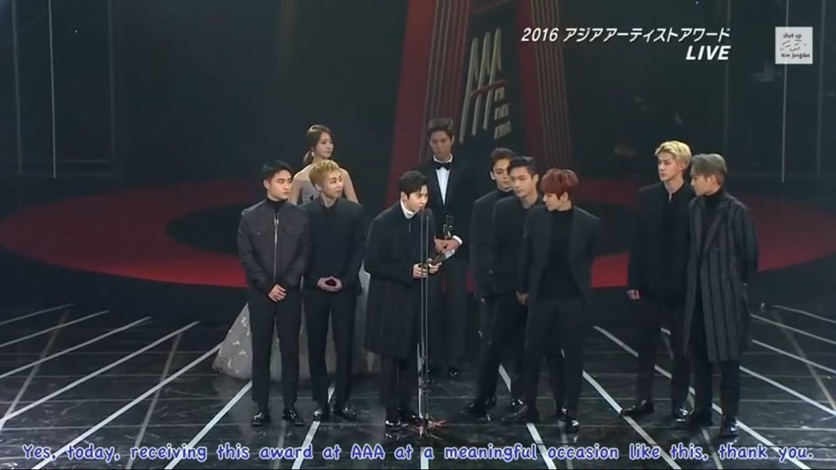 EVSS1485's tweet photo. "More than anything, we are here because of our EXOLs." - SUHO, 2016 AAA

AAA WE ARE ONE

I'm voting for EXO for Favorite Social Artist at the #AMAs @weareoneEXO https://t.co/Hye4tt5BCB
