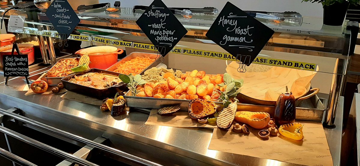 ChrisPennycott's tweet image. A few dishes from the past week catering for the few that couldn't go home for half term @TA3SodexoChef @Clifton_College @SodexoCulinary