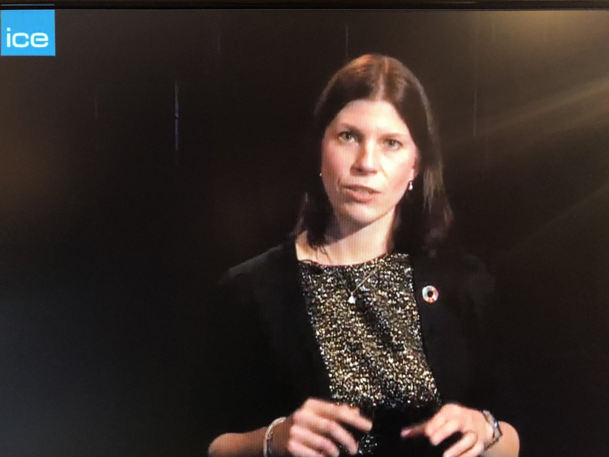 AlisonBaptiste's tweet photo. “Time to do something differently” Challenge and inspiration from @Rachel__Skinner @ICE_engineers at her Presidential address on #ShapingZero #NetZero   Just brilliant. We @ipagov in @GOVUK are with you on this https://t.co/HR4Jef8DdL