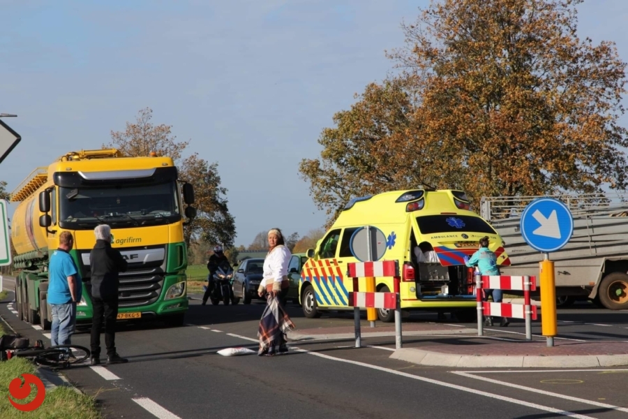 Fietser gewond na aanrijding op kruising