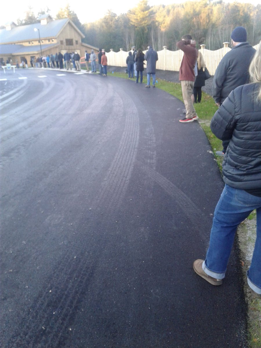 FredMurdock7's tweet photo. Voted go Binden https://t.co/BdDAENjtI7