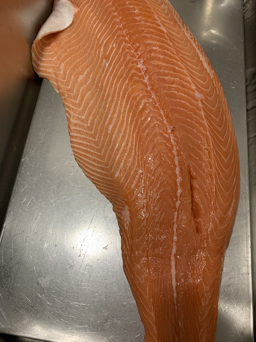 BYRNESCHIPPY's tweet image. Salmon #Poached #Grilled #Breaded you decide #Byrnes #StuartRoad #Muirhead 🐟🍟