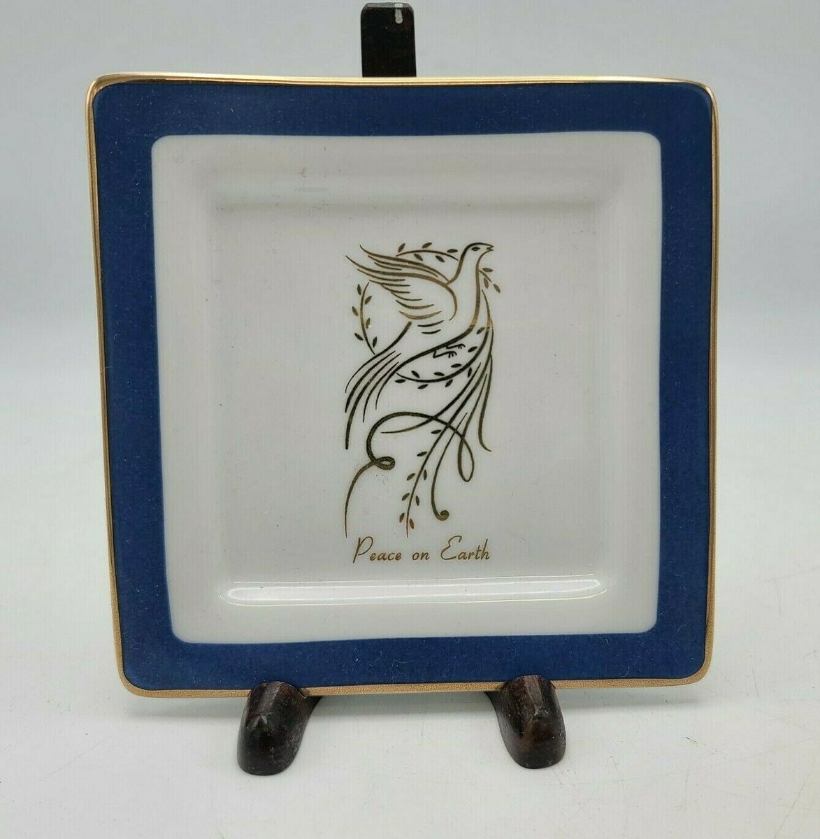 mainlineantique's tweet photo. Vote like your have never voted before!  (and then buy a piece of history from our online store). Joe &amp; Jill Biden Peace on Earth Vice President Dish From One Observatory Circle https://t.co/lV5Mllgfa2 https://t.co/Mw1wqmszr8