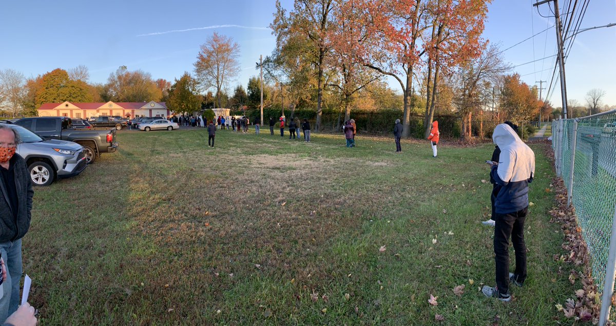ApolloBux's tweet photo. @cnn long lines in Pennsylvania!  Great turnout already. https://t.co/hPMe1Ox2il