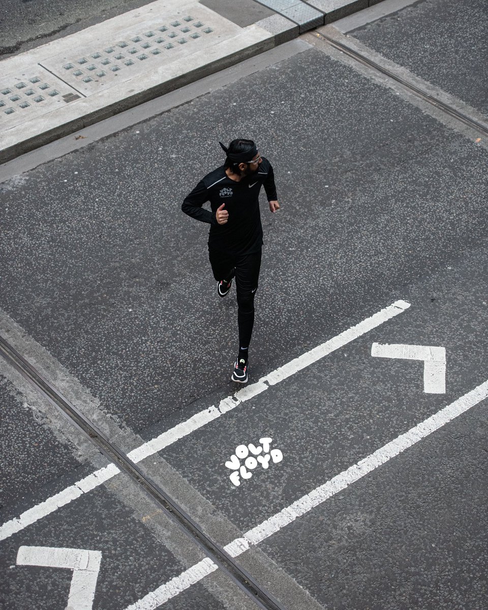 ZakVelsvoir's tweet photo. Super excited to partner with Turkish Run Club @voltfloyd 💎 I created a series of digital artwork and playlist exclusively for them. Available on their website/Spotify now! https://t.co/9DGKy44wEj