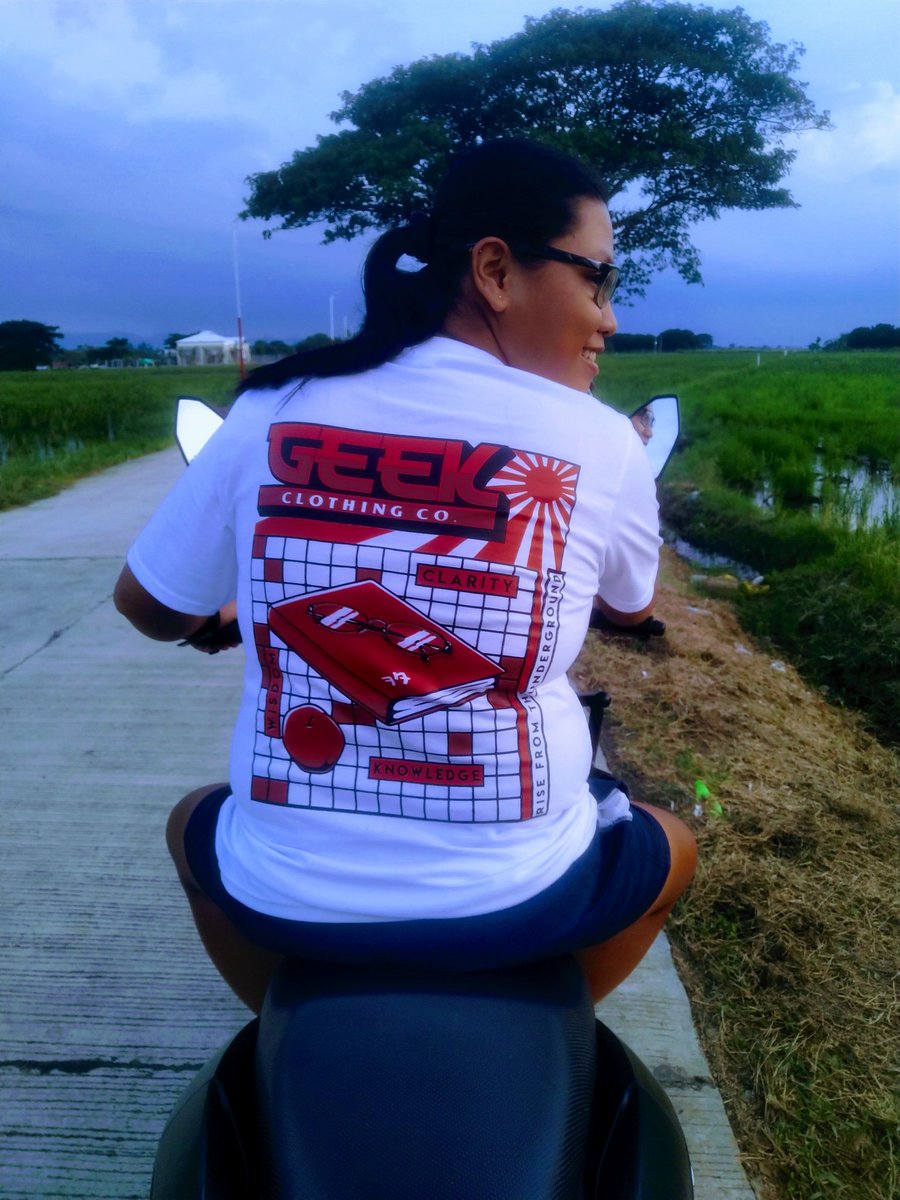 Tet_suuuuu's tweet image. Reppi'n my brand 🔥‼️
"O T A K U"
Sa mga gusto pa mag pa reserve send us a dm. 
#thinkgeek #localpataas #localbrands