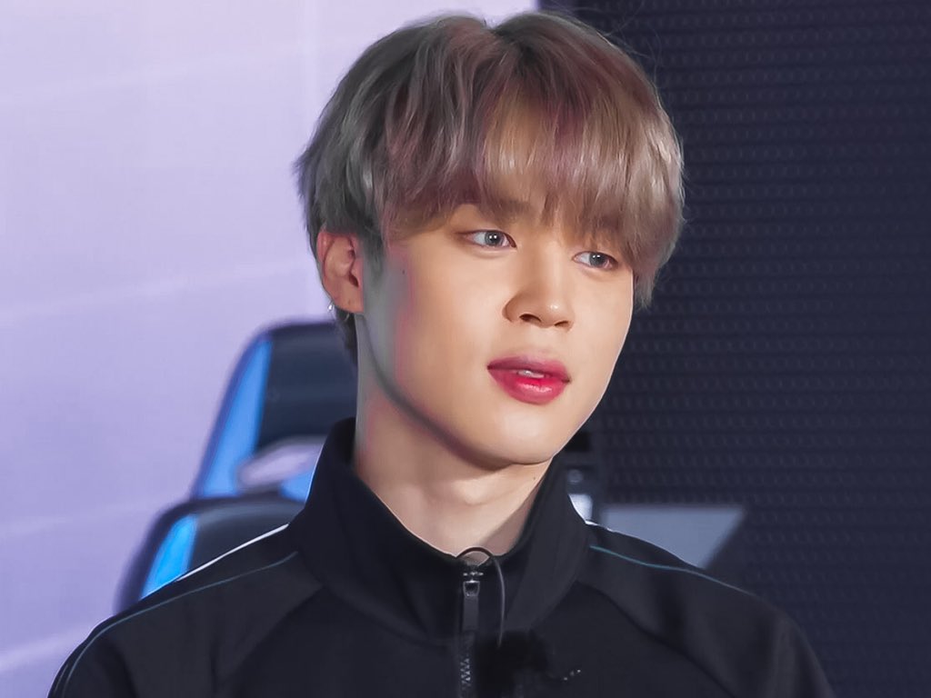 jmnsource's tweet photo. i’d gladly lose against jimin https://t.co/VsZEkRK8IP