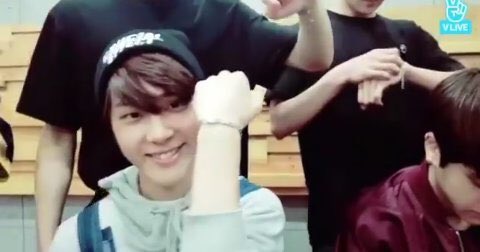 and that’s where the boyz got their matching bracelets! haknyeon and eric got them in jeju and had their names engraved on them 
