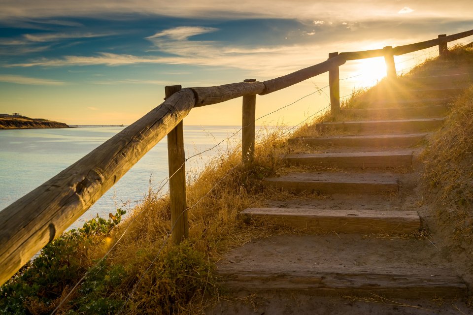 RelateToGod's tweet photo. Why Eternal Life is Not What You Think - READ NEW BLOG HERE https://t.co/wZdyKAgwNm https://t.co/ugjomJbwkW