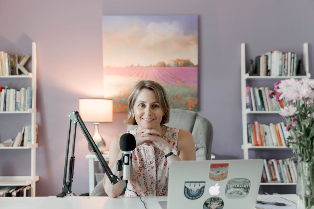 This week I’m joined by David Gandelman, meditation teacher &amp; founder of Meditation School, who answers questions about how and why to meditate, what makes it hard and how to make it easier. Listen wherever you stream podcasts or check it out here: buff.ly/3oW1aNR