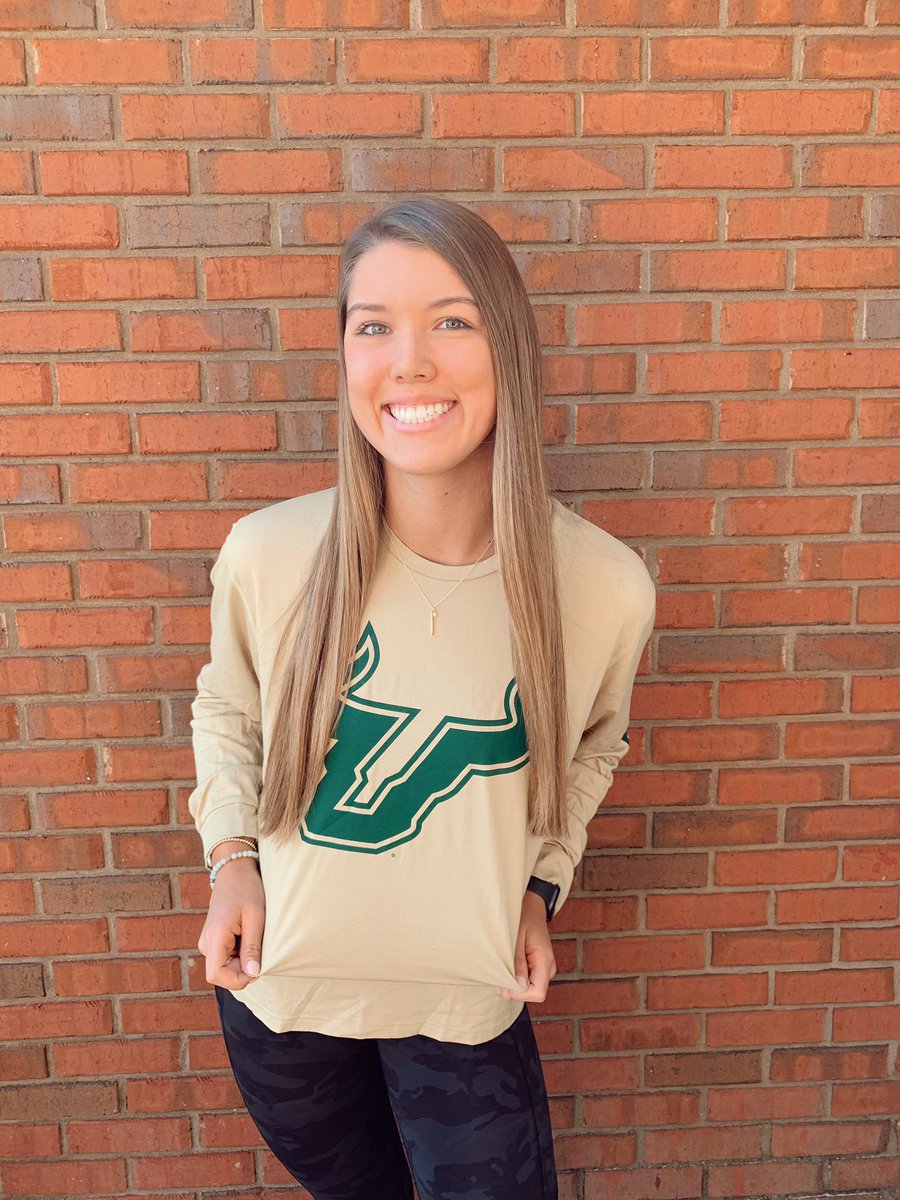 GO BULLS!!💚🤍 <a href="/usfvolleyball/">USF Volleyball</a>