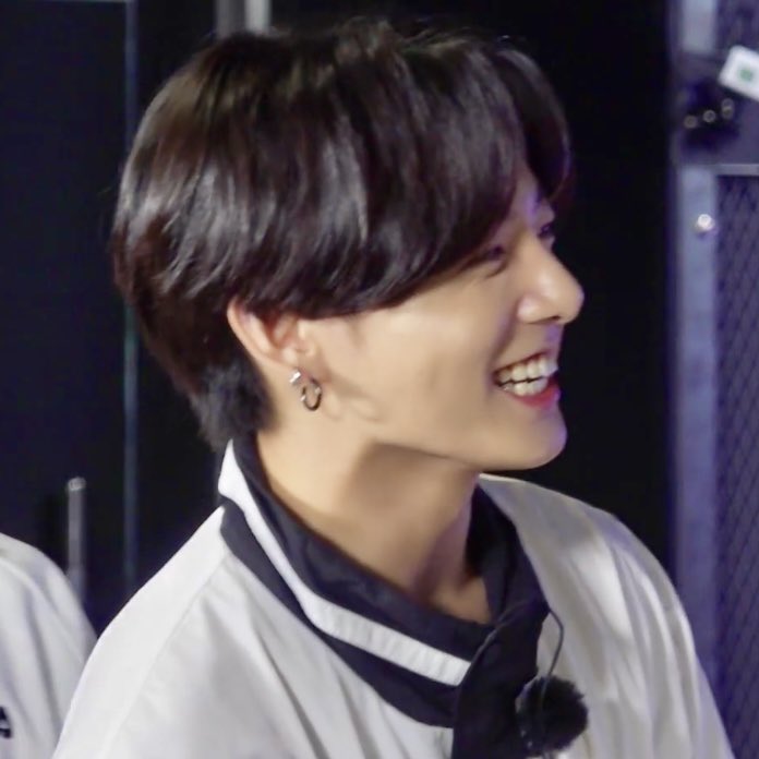 jungkook pics tweet media