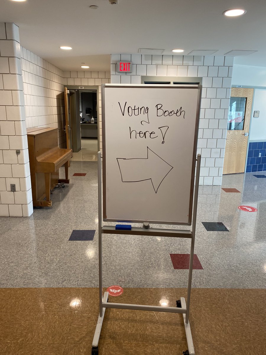 EPeducator1's tweet photo. 9th grade AP Human Geo students displaying the seedlings of political efficacy....✊🏾
@EPGeoGeek @bkroso https://t.co/VGzrity1NK