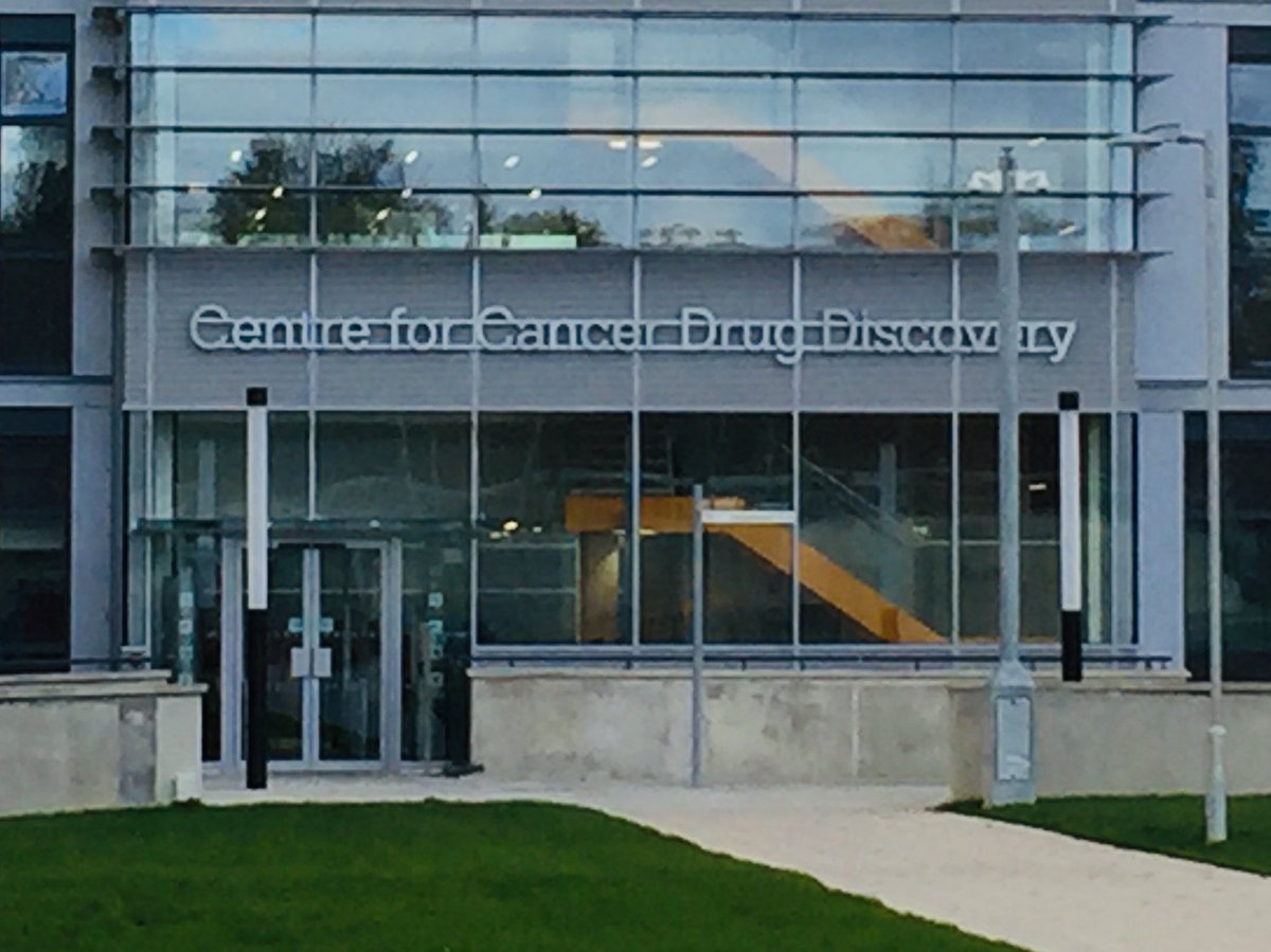 MchardyTatiana's tweet photo. Moving to the new building as started! What an excitement! This afternoon, for the second time, I visited the #CentreforCancerDrugDiscovery at the @ICR_London! It is looking wonderful with the new furniture in! Canβt wait to start working in the new Chemistry labs! #KickstartICR https://t.co/iOeHKWDIgn