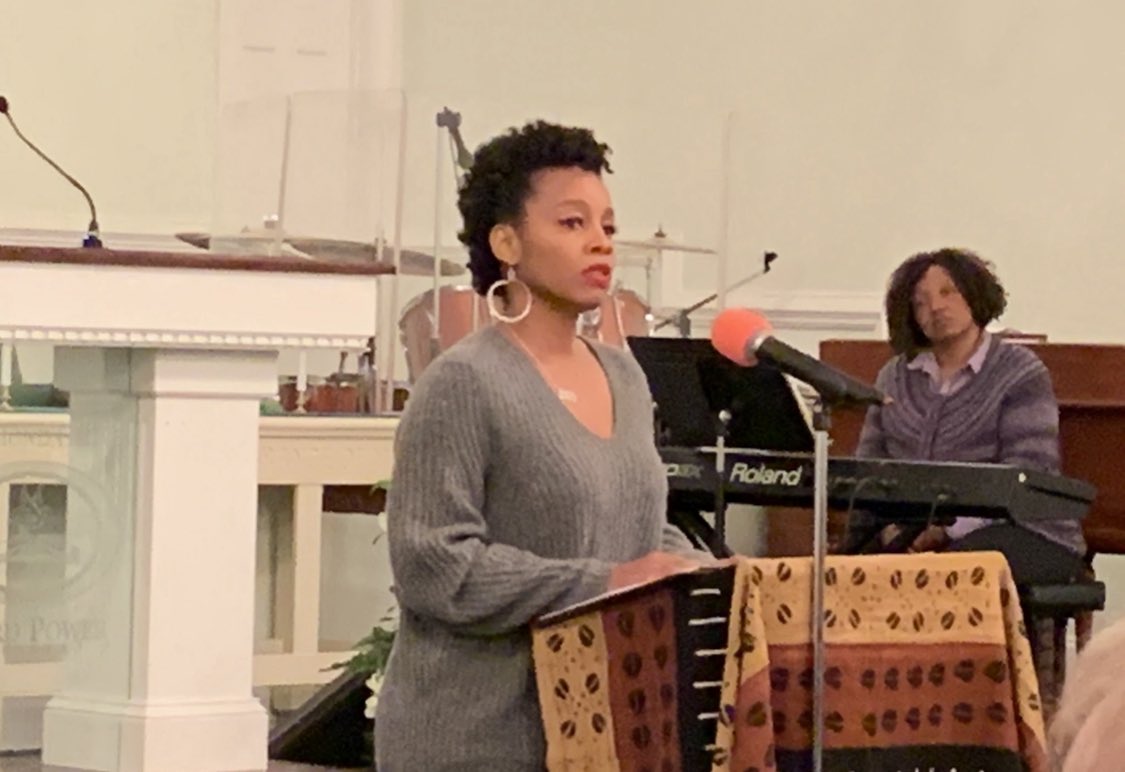 During the SC primaries I met  @AmericanU grad  @itsdshawna, national Black outreach director for  @ewarren, at a Black History Month program that doubled as a Black voter campaign event. Tony award winner  @AnikaNoniRose stumped for Warren  #Election2020    #Vision2020Nation  @AU_SOC