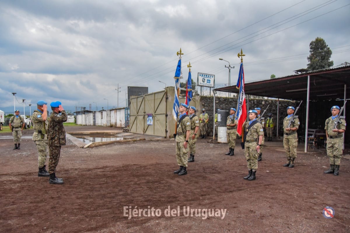 EJÉRCITO DE URUGUAY - Página 32 El63_QhW0AAQR5R?format=jpg&name=medium