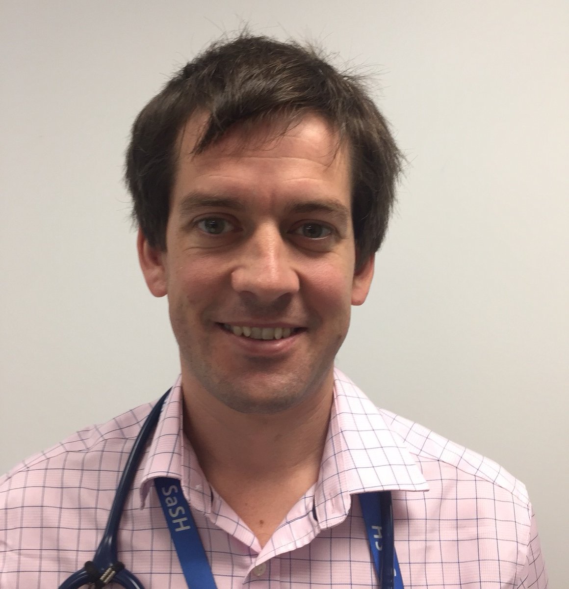 Nick Smallwood ( @NHSmallwood) is an AIM consultant and co-TPD for AIM in HEKSS. He was heavily involved in setting up FAMUS and uses point of care ultrasound in his daily practice.
